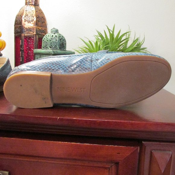 Blue Faux Snakeskin Flats - Picture 10 of 10